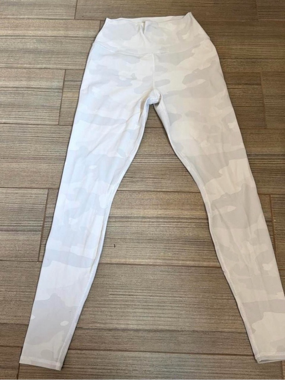 White Alo Camo Leggings - Stretchy Comfort